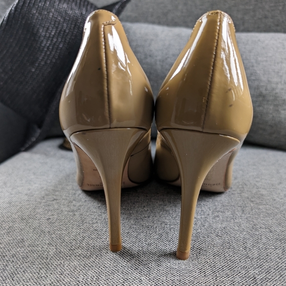 L.K. Bennett Heels 🔥 - Picture 7 of 12